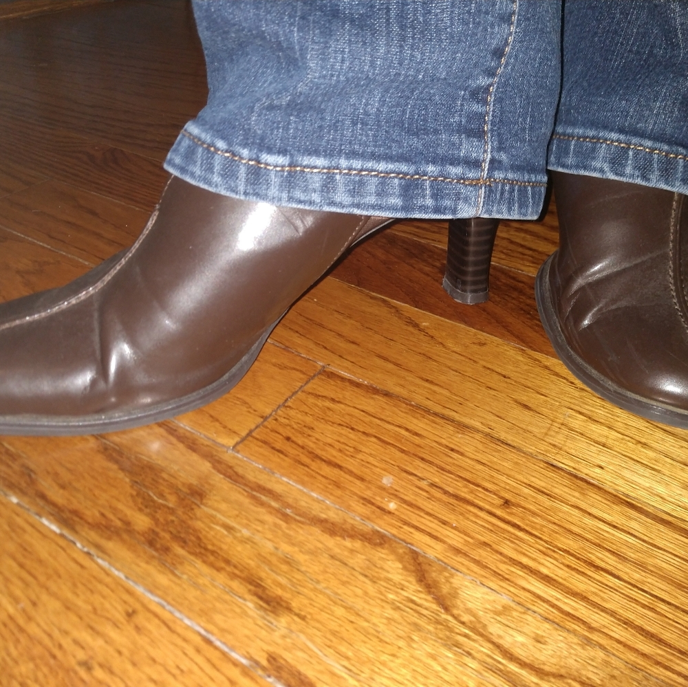 Brown mules, size 7 1/2